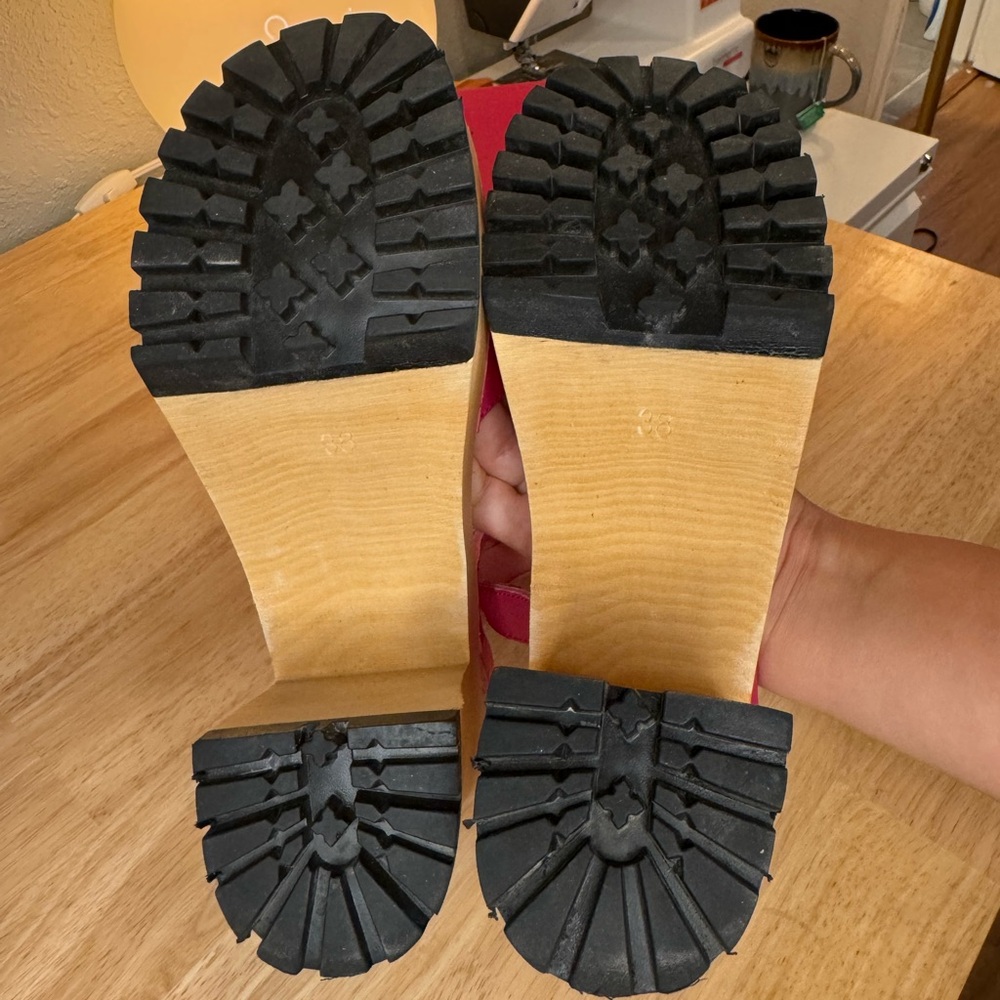 Pink Swedish Hasbeens